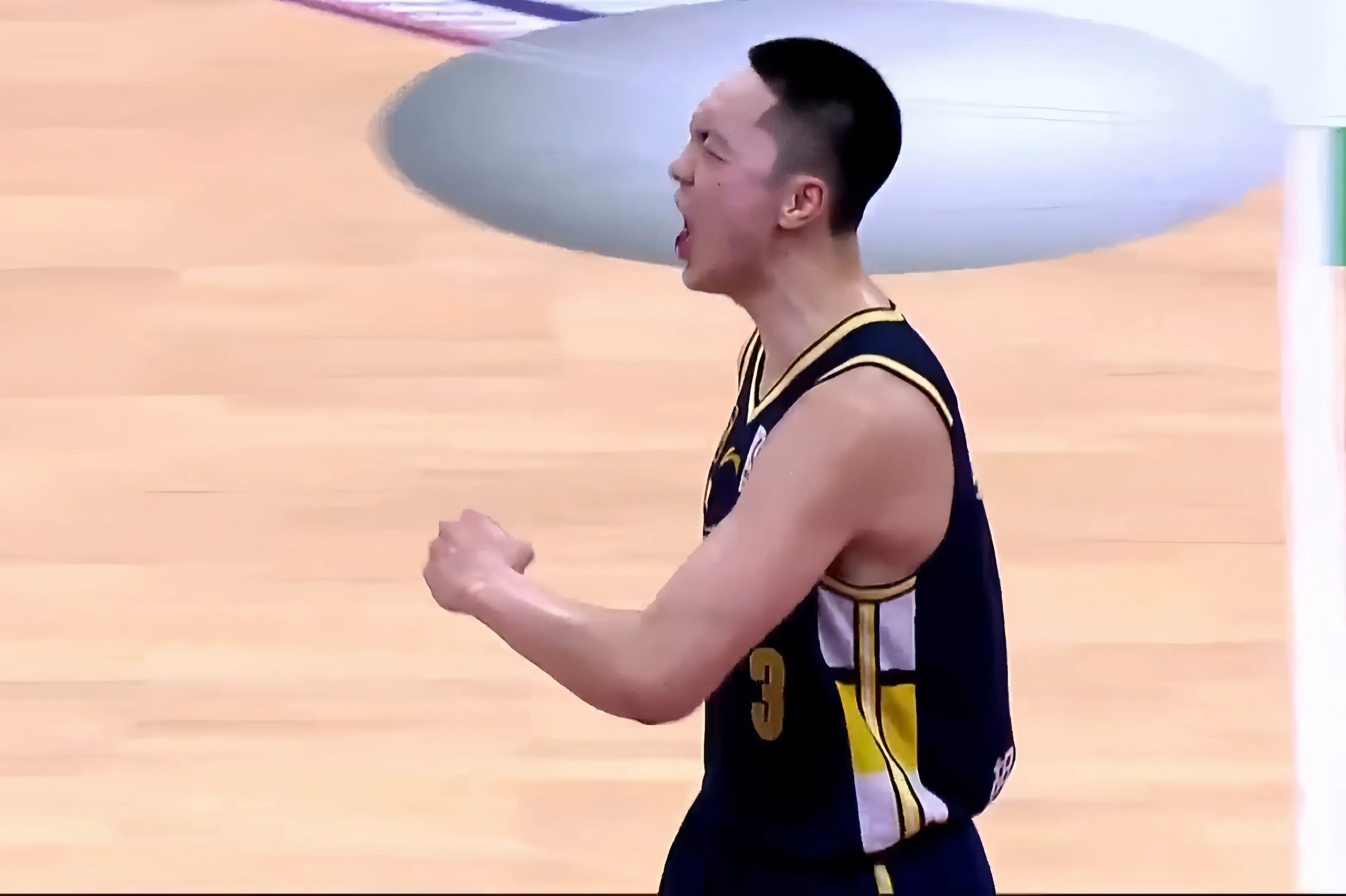 华体会_广东宏远cba战胜宁波男篮胡明轩关键得分是多少